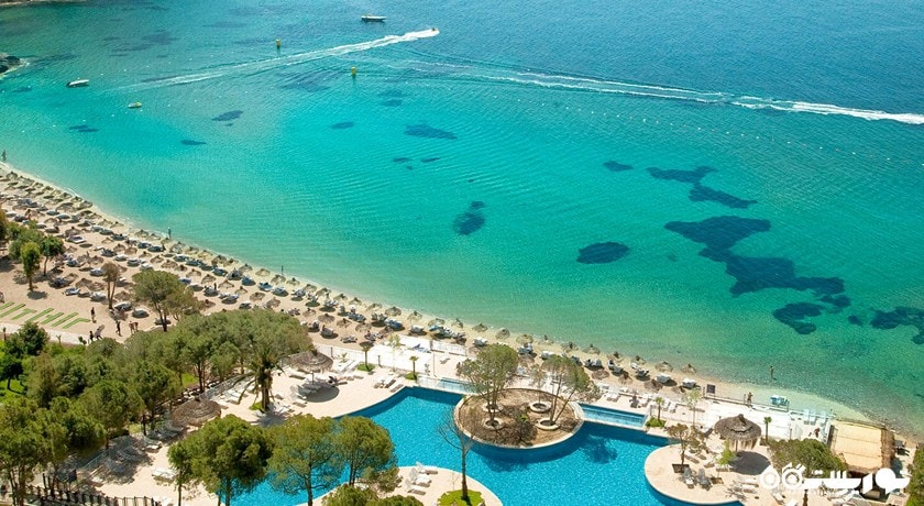 دورنمای ساحل هتل آریا کلاروس بیچ اَند اسپا ریزورت